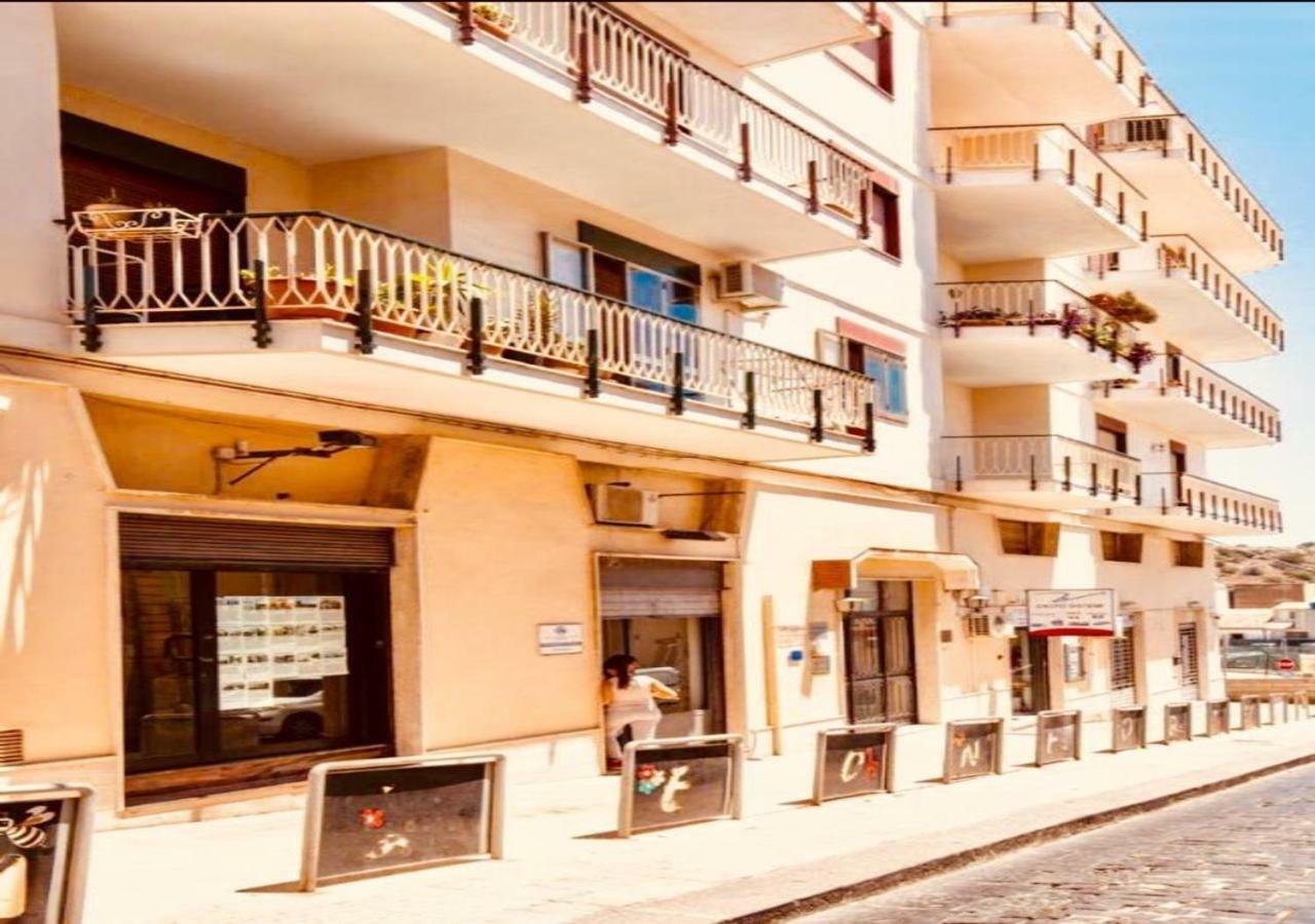 Ferienwohnung The Stone Garden Noto Exterior foto